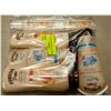 Image 1 : BAG LOT OF SUNSCREEN PRODUCTS