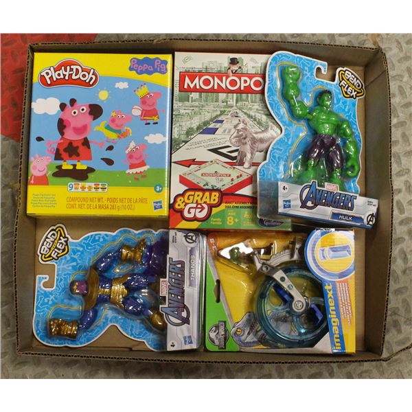 FLAT OF ASSORTED TOYS & FIGURES INCLUDING MONOPOLY