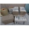 Image 3 : Crown SInglefold Paper Towels + 3.5 Rolls of PaperTowel