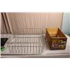 Image 1 : Junior Pears Wooden Crate + 2 Metal Crates
