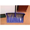 Image 3 : Snow Shovels (metal and plastic)
