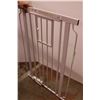 Image 3 : Metal Safety Gate 41" x 27" (Pet Safety Gate)