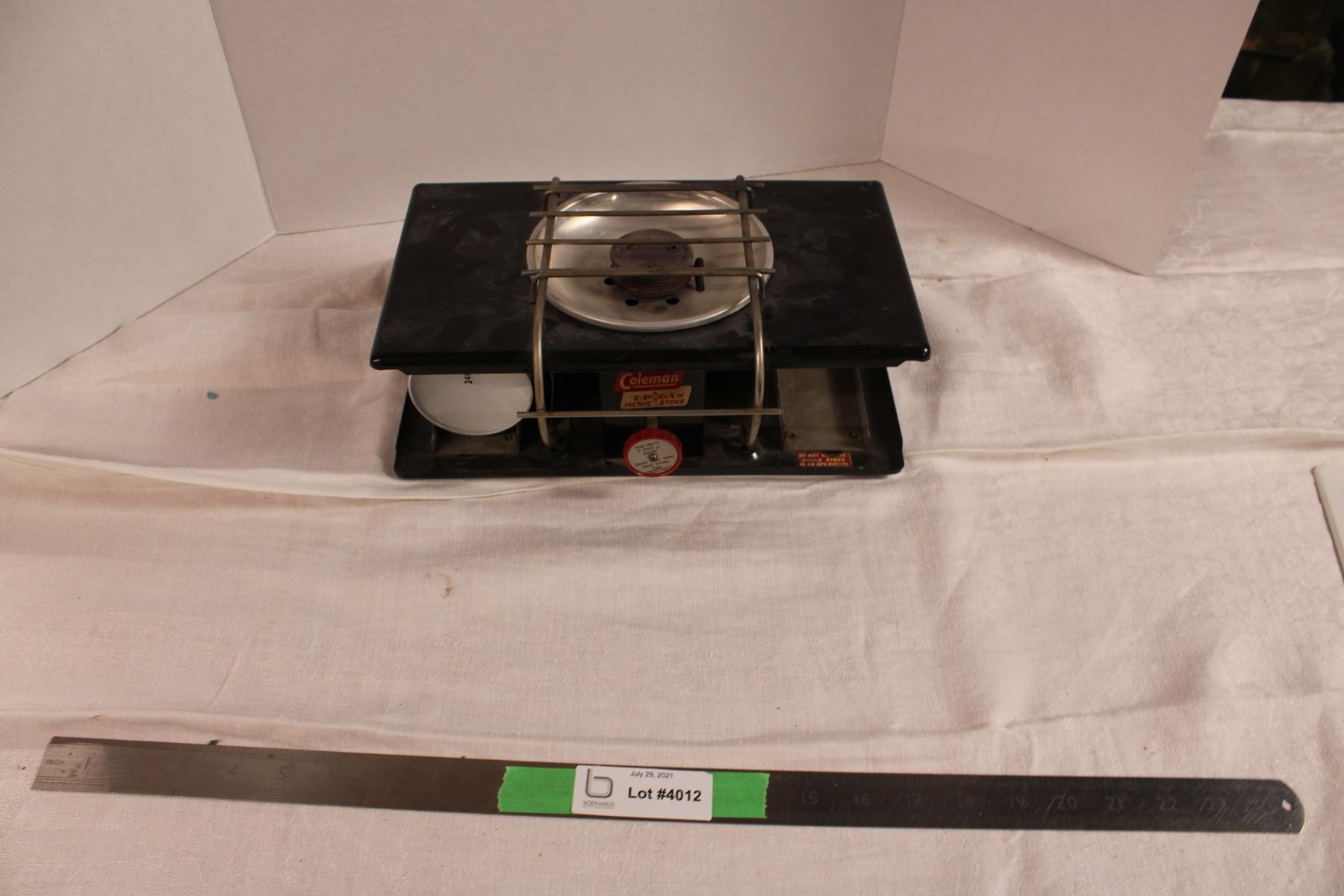 Coleman LP Gas Picnic Stove