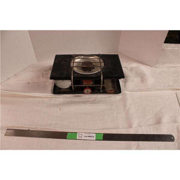 Coleman LP Gas Picnic Stove