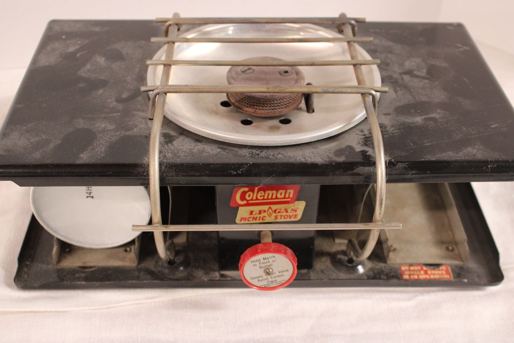 Coleman LP Gas Picnic Stove