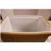 Image 3 : Coleman Yellow Cooler