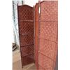 Image 2 : Room Divider