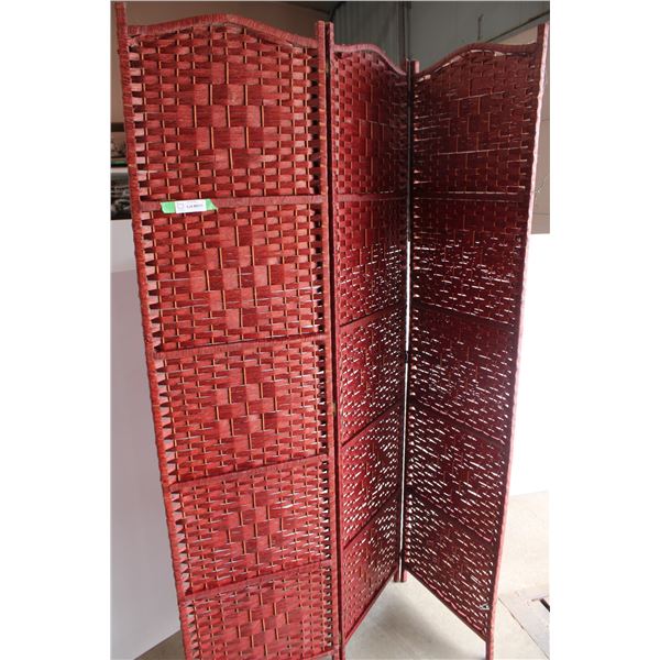 Room Divider (Red Faded)