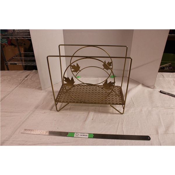 Metal Magazine Rack Hold