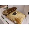 Image 4 : Plush Fur Pillows