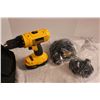 Image 4 : 18V Dewalt Drill with Battery and Charger