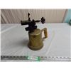Image 1 : Vintage Dominion Blow Torch