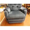Image 2 : LaZboy Luxury Recliner (working)