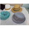 Image 2 : Various vintage Hats