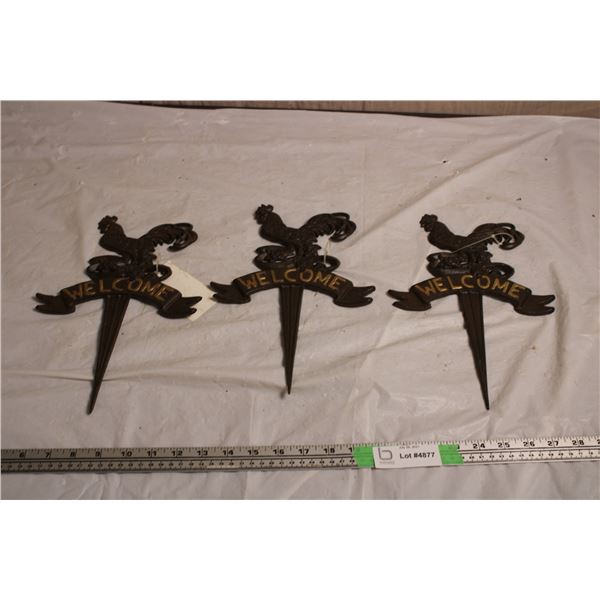 Cast Metal  Welcome  Outdoor Ground Spikes (13  tall form end to end)