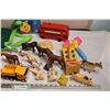 Image 3 : Toy Lot - Buddy L MAC Truck (1980) + misc Farm Animals