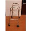 Image 2 : Lightframe Wheeled Walker - Folding + Adjustable Height (sunrise medical)