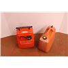 Image 1 : Marine Gas Can and Plastic Jerry Can