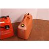 Image 2 : Marine Gas Can and Plastic Jerry Can