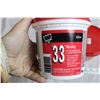 Image 2 : DAP 33 Glazing For Wood or Metal (white) 946ml tubs