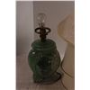 Image 3 : 3 Shades and Green Glass Lamp