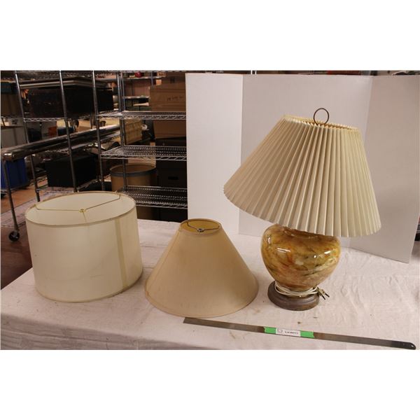 Lamp with 2 Shades