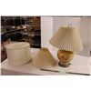 Image 1 : Lamp with 2 Shades