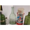 Image 3 : Aladdin Thermos and Collector Bottles