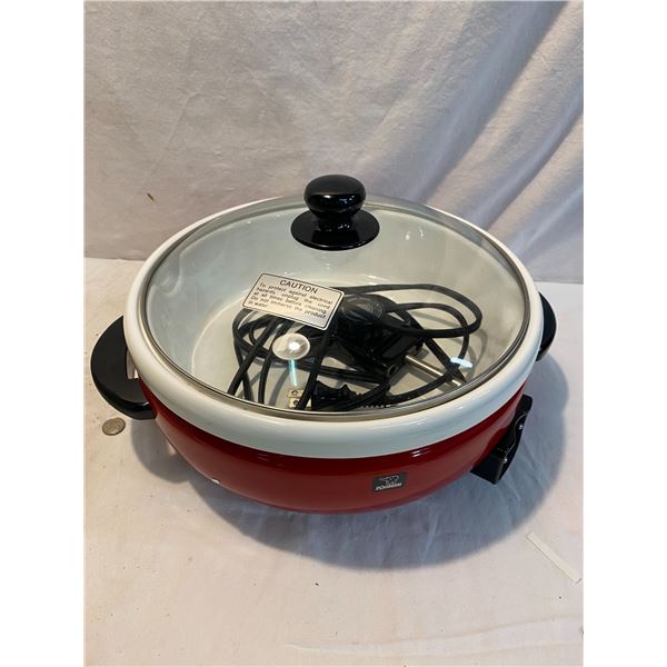 Electric skillet