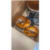 Image 2 : LOT OF AMBER ROTATING LIGHTS