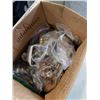Image 2 : BOX OF HINGES, DOORKNOBS