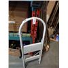 Image 3 : METAL 2 STEP LADDER