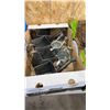 Image 3 : LOT OF WATERING CANS, METAL PLANTERS, WIRE PLANTER HOLDERS