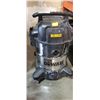 Image 6 : Snap on pressure washer and dewalt stainless shop vac - store returns parts only