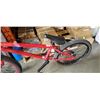 Image 2 : RED VELLE VISE BMX BIKE