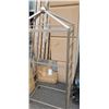 Image 2 : 6' adjustable arm metal rack