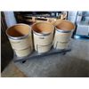 Image 2 : 3 BARREL ROLLING RACK WITH 3 BULK BARRELS
