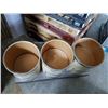 Image 3 : 3 BARREL ROLLING RACK WITH 3 BULK BARRELS