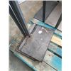 Image 2 : 3 METAL SIGN HOLDERS