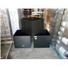 Image 1 : 3 BLACK PLASTIC BINS