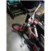 Image 2 : RAZOR KIDS BIKE WITH SHOCKS