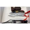 Image 2 : COLUMBIA MECHANICAL FOLDING KNIFE, 2 THROWING KNIVES AND WOOD HANDLED POCKET KNIFE