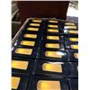 Image 2 : TRAY OF ELECTRIC TEALIGHTS - 96 PIECES