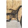 Image 2 : 2 CAST IRON BENCH SUPPORTS