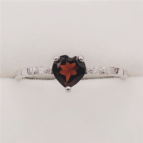 NEW 10KT WHITE GOLD GENUINE GARNET AND DIAMOND HEART RING W/ APPRAISAL $1260