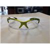 Image 8 : NEW RYDERS R136 RTX GREEN SUNGLASSES WITH INTERCHANGEABLE LENSES AND CASE