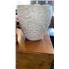 Image 2 : 4 POTTERY PLANT POTS