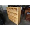 Image 2 : LARGE MAPLE CUBICAL SHELF