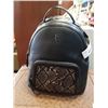 Image 2 : SIMPLY VERA WANG SNAKE STYLE BACKPACK