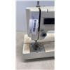 Image 8 : KENMORE SOLID STATE SEWING MACHINE WITH PATTERN CAMS
